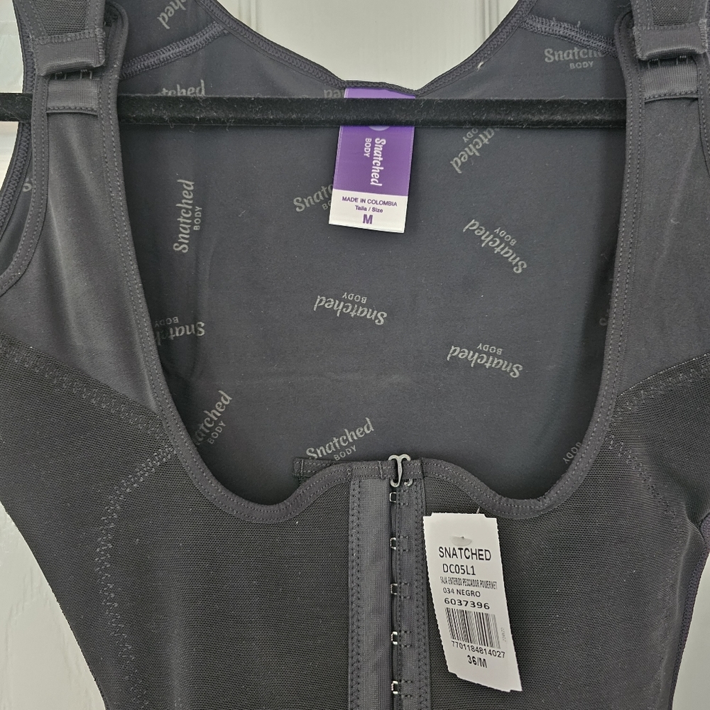 Snatched body High-Waist Black Full Body Shaper with Adjustable Straps - Picture 4 of 5